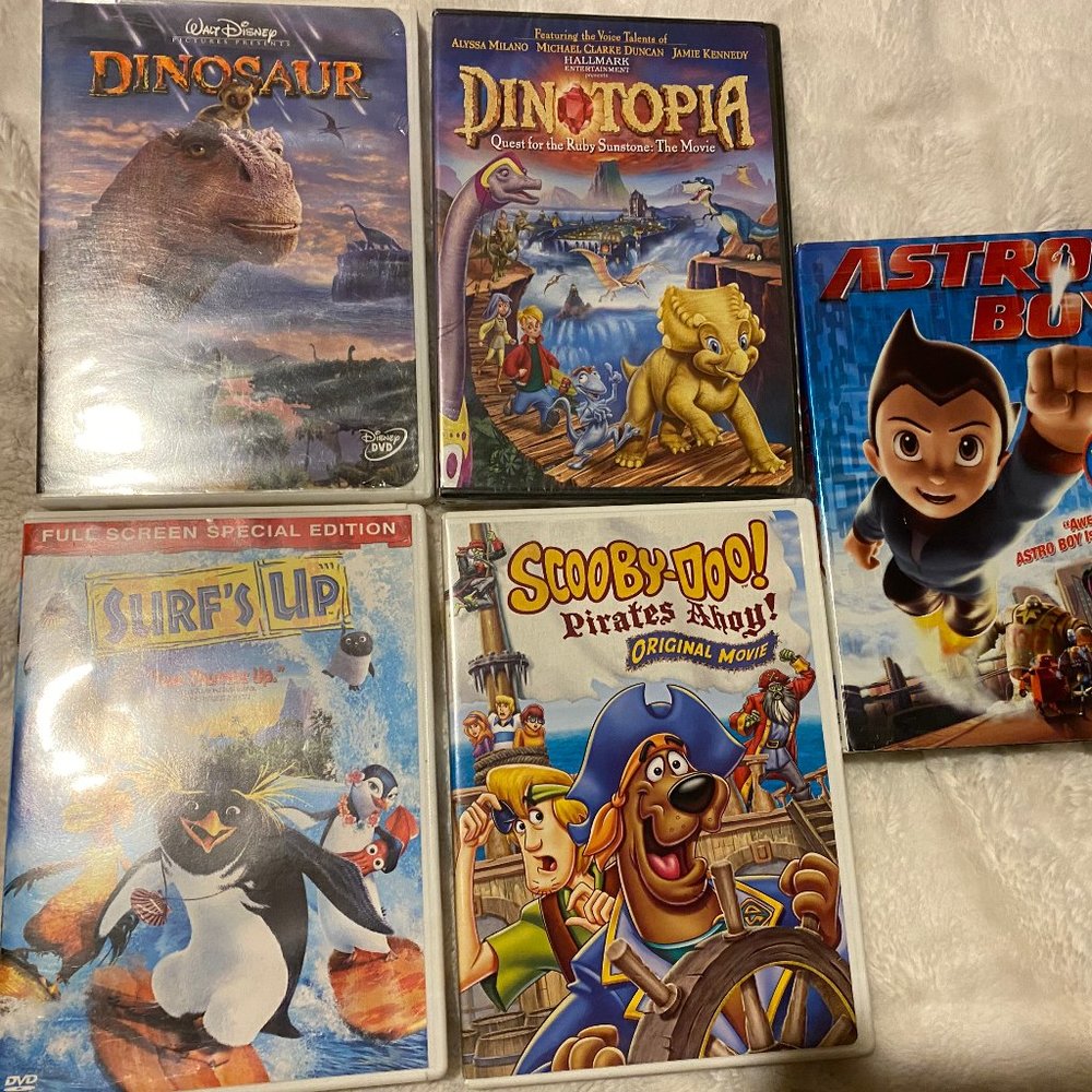 Lot of  5 DVDS Animated Movies